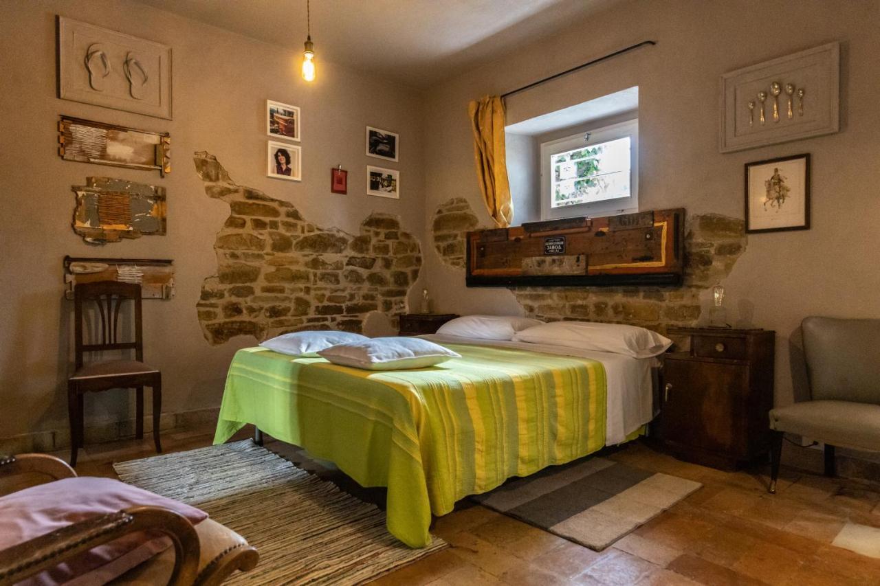 Tuttaterra Guest House Serra San Quirico Exterior foto