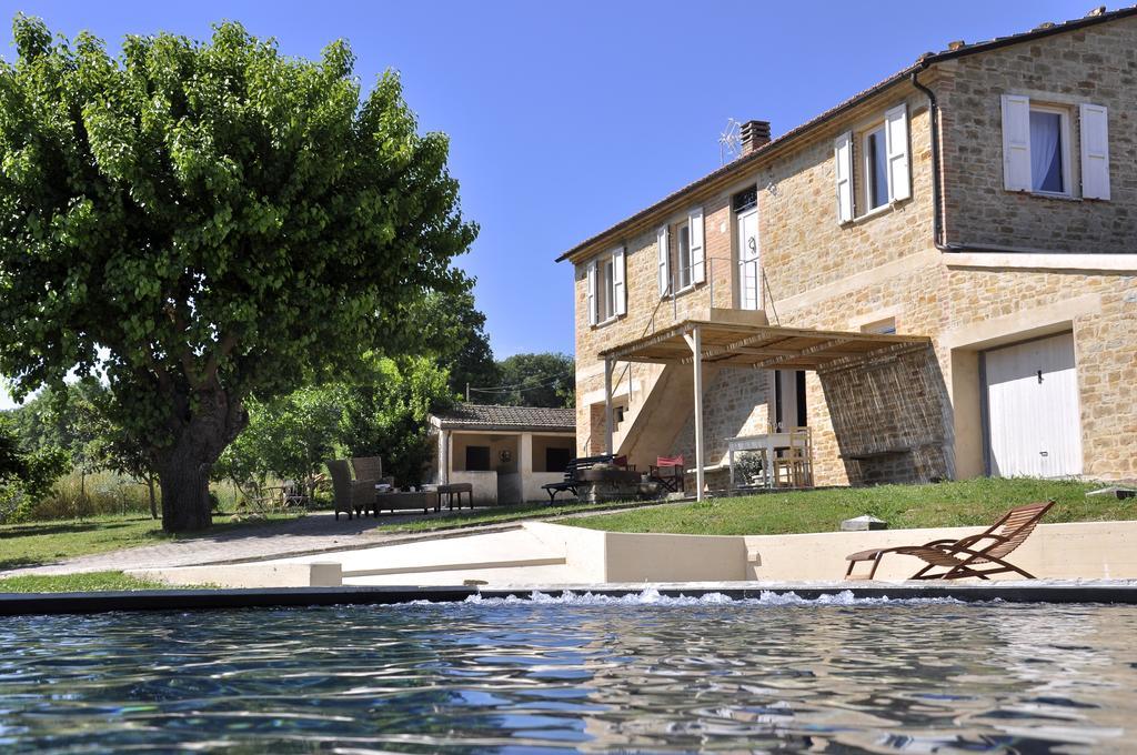 Tuttaterra Guest House Serra San Quirico Exterior foto