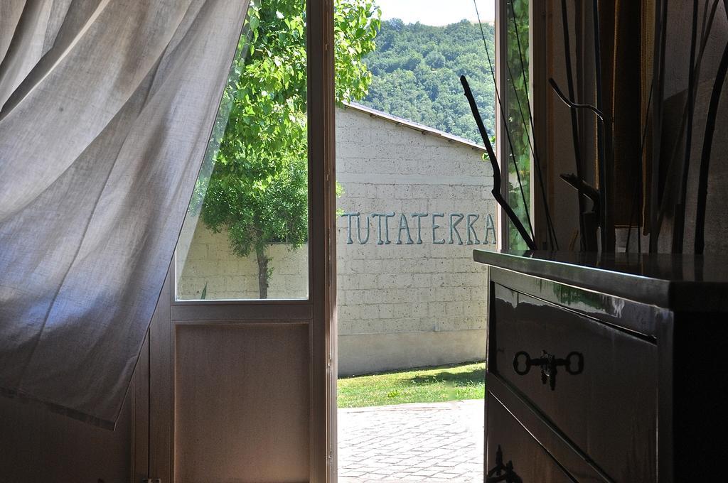 Tuttaterra Guest House Serra San Quirico Cameră foto